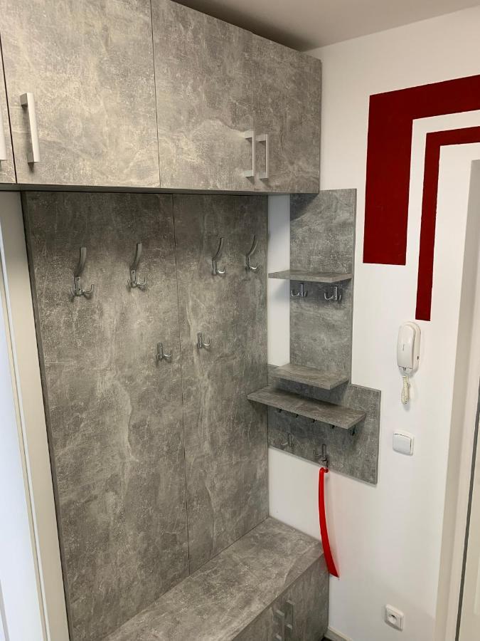 Kelleruv Mlyn - Apartman S Vlastni Garazi, Znojmo Centrum エクステリア 写真